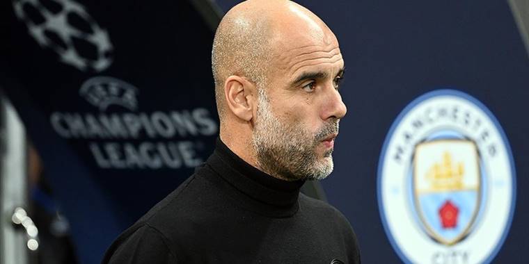 Manchester City, Guardiola'nın sözleşmesini 2 yıl daha uzattı