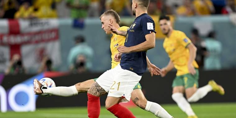Fransa'ya Lucas Hernandez'den kötü haber