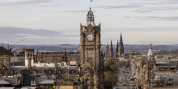 İngiliz parlamentosunun gündemine İskoçya'nın bağımsızlık referandumu talebi damga vurdu