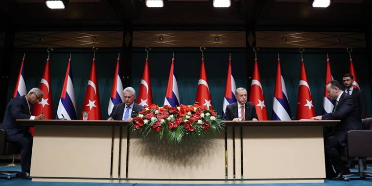 Türkiye ile Küba arasında 6 anlaşma imzalandı