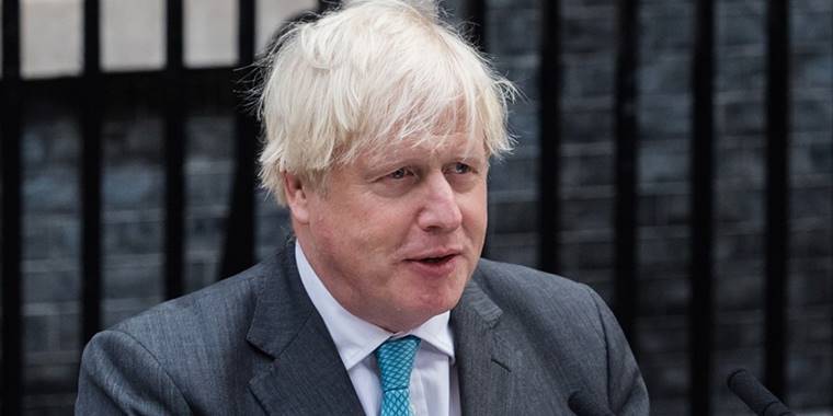 Eski İngiltere Başbakanı Johnson'dan Fransa, Almanya ve İtalya'ya eleştiri