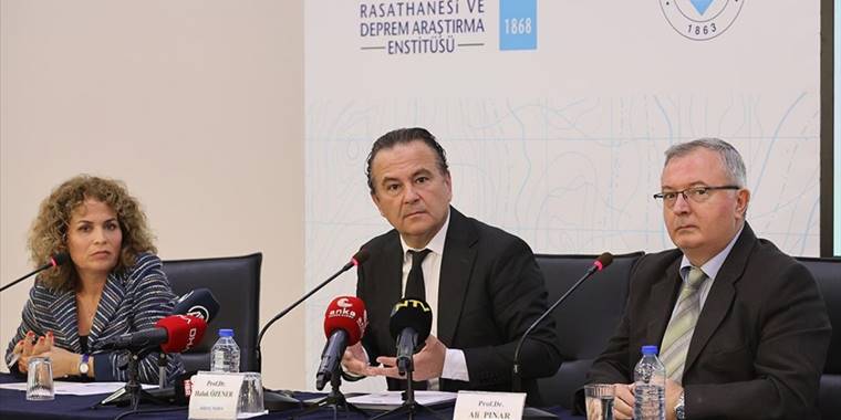 Kandilli Rasathanesinde Düzce depremi değerlendirildi