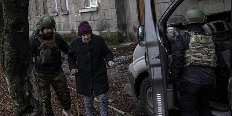 Ukrayna'da devam eden savaşta en sıcak çatışmaların yoğunlaştığı şehir: Bahmut
