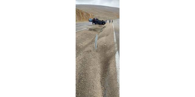 Sivas'ta iki ayrı trafik kazasında biri ağır 7 kişi yaralandı