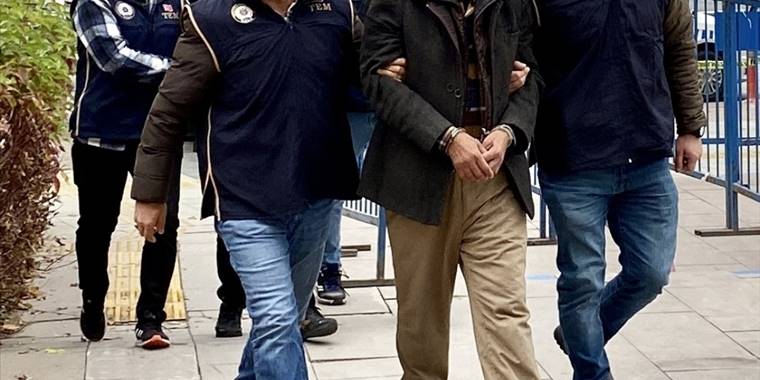 Kırşehir'de DEAŞ operasyonunda yakalanan 2 şüpheli tutuklandı