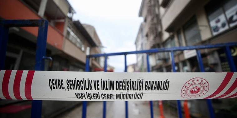 Düzce'de 181 yapının ağır hasarlı olduğu belirlendi