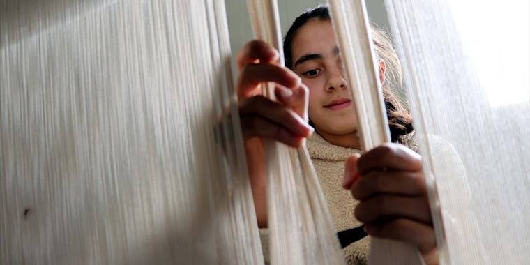 Savaş mağduru Ahıska Türkü kadınlar Türkiye'de meslek öğreniyor