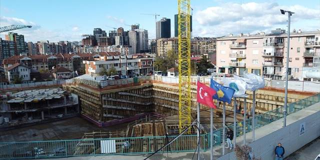 Kosova’nın en büyüğü olacak Priştine Merkez Camisi’nin inşası devam ediyor