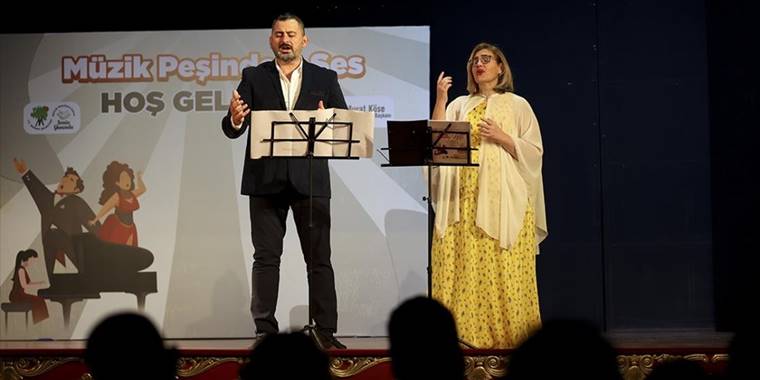 Doktor tenor ile İK uzmanı soprano, müzik tutkusunu sahneye taşıdı