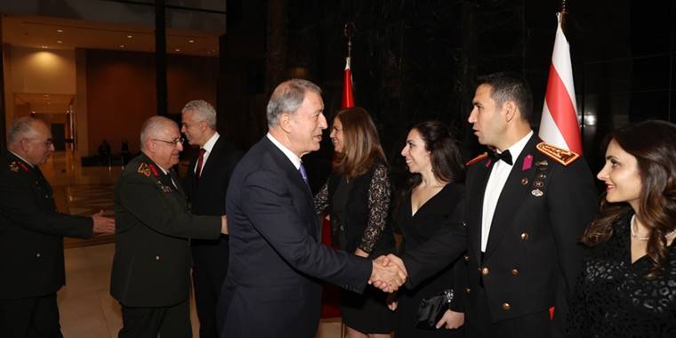 Milli Savunma Bakanı Akar, KKTC'nin 39'uncu kuruluş yıl dönümü resepsiyonuna katıldı: