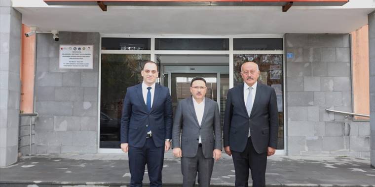 Vali Çiçek, Özvatan'ı ziyaret etti