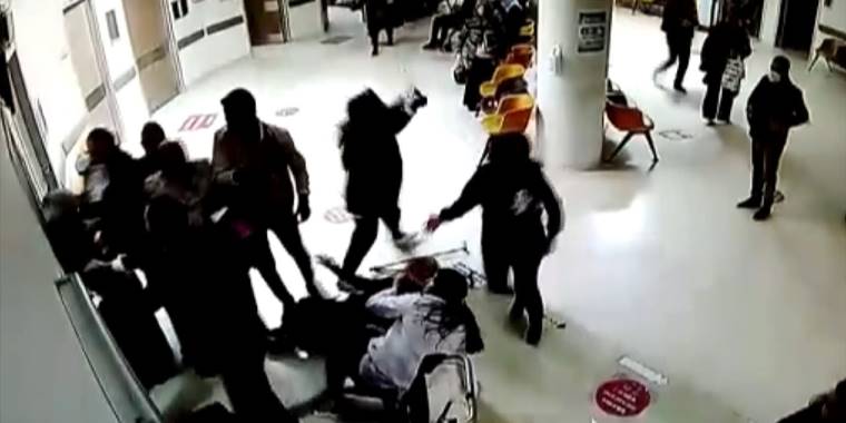 Tokat'ta doktoru darbeden hasta yakını gözaltına alındı