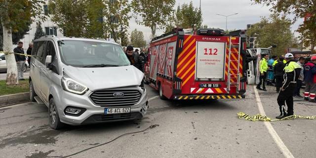 Kahramanmaraş'ta 5 aracın karıştığı kazada 15 kişi yaralandı