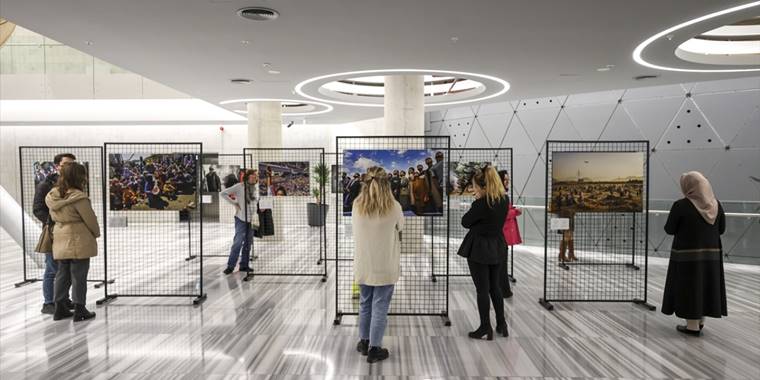 "Istanbul Photo Awards 2022" sergisi Ankara'da açıldı