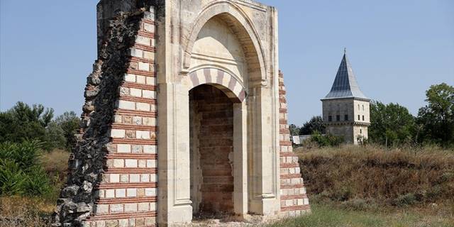 Cumhurbaşkanlığı Milli Saraylar Başkanlığına devredilen Edirne Yeni Sarayı ihya edilecek