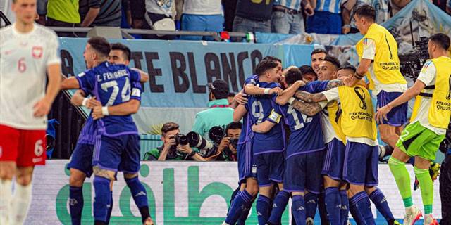 Arjantin grup lideri, Polonya ikinci olarak son 16 turuna yükseldi