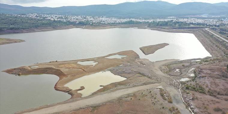Bodrum'un su ihtiyacını karşılayan Mumcular Barajı yüzde 20'lik seviyeye düştü