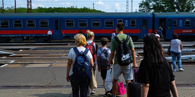 14,5 milyondan fazla Ukraynalı savaş nedeniyle ülkelerinden ayrıldı