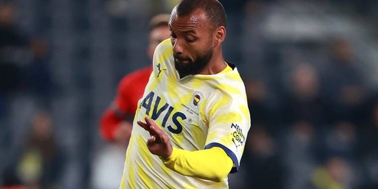 Sakatlanan Joao Pedro'nun durumu ilerleyen günlerde belli olacak