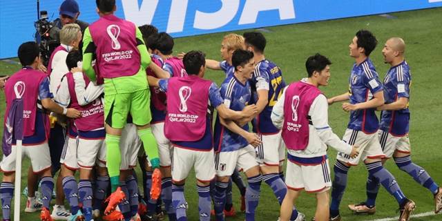 E Grubu'nu lider tamamlayan Japonya son 16 turuna yükseldi