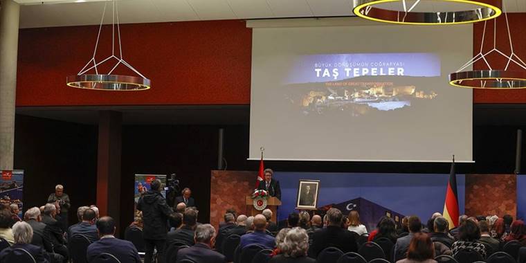 Göbeklitepe'yi de kapsayan "Taş Tepeler Projesi" Berlin'de panelle anlatıldı