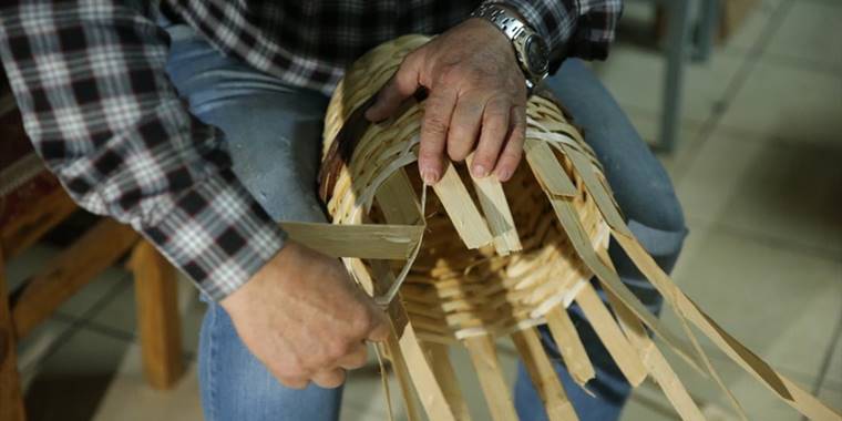 Yapımı giderek azalan Karamürsel sepetinin geleceği Muharrem ustaya emanet