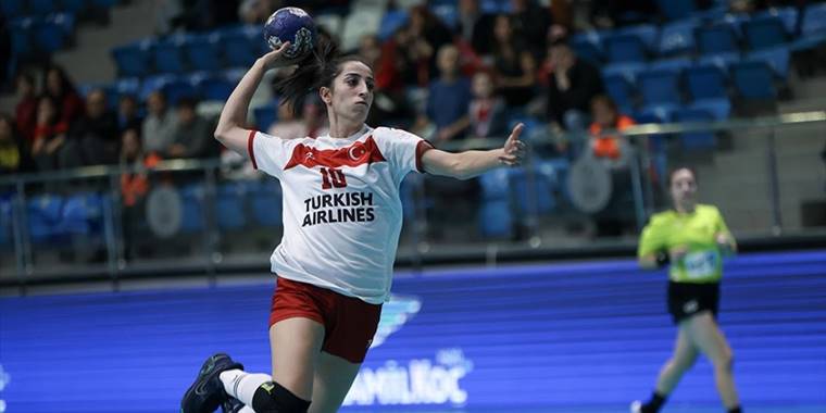 A Milli Kadın Hentbol Takımı, Dünya Şampiyonası hedefine odaklandı