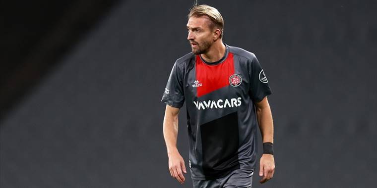 Fatih Karagümrük'te Caner Erkin ile yollar ayrıldı