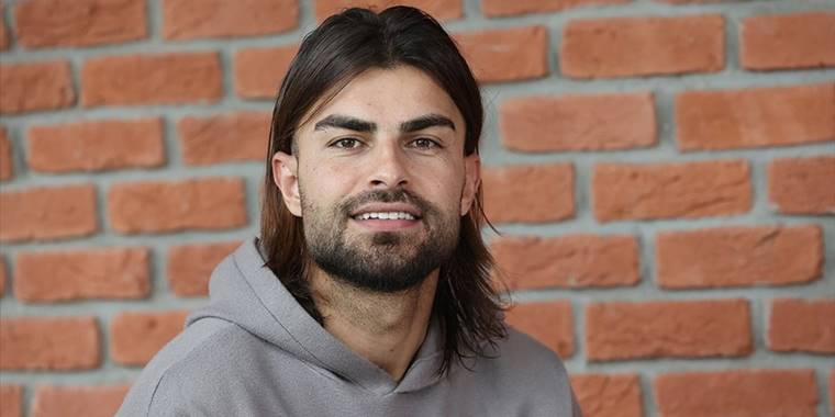 Galatasaraylı futbolcu Abdülkerim Bardakcı'nın şampiyonluğa inancı tam