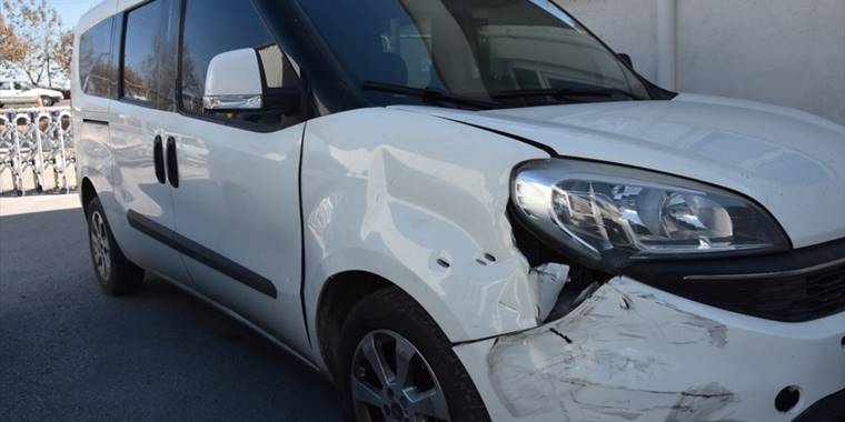 Kovalamaca sırasında polis aracına ateş açan 2 uyuşturucu zanlısı tutuklandı