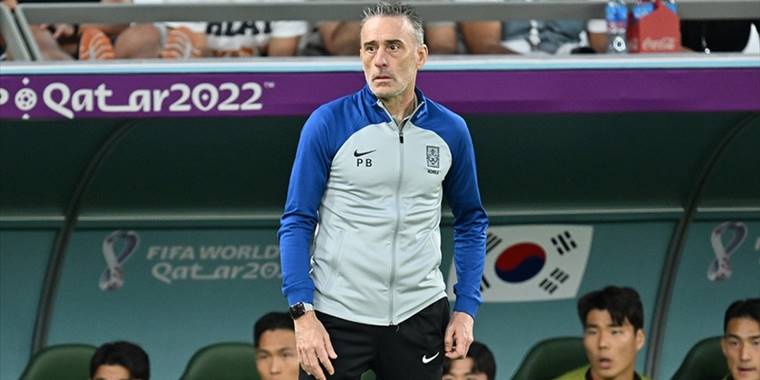 Güney Kore Teknik Direktörü Bento, görevinden ayrıldı