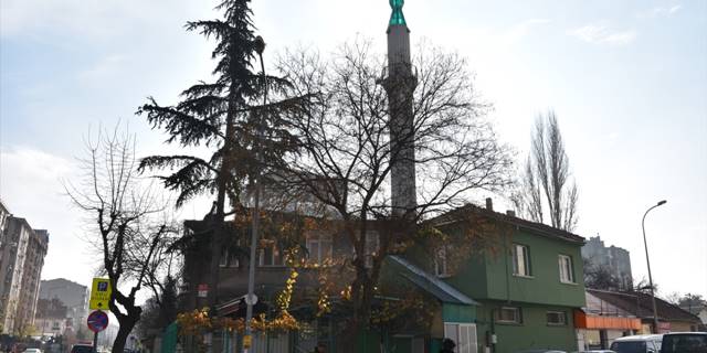 Eskişehir'de Hal Camisi'nin yıkımını da öngören imar değişikliğine dava