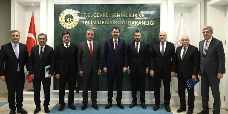 Belediye Başkanı Yalçın'dan, Çevre, Şehircilik ve İklim Değişikliği Bakanlığına ziyaret