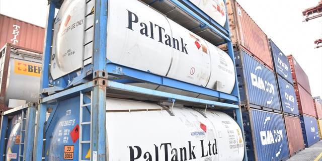 Lübnan, 15 tonluk tehlikeli tıbbi atığı imha edilmek üzere Fransa'ya gönderdi