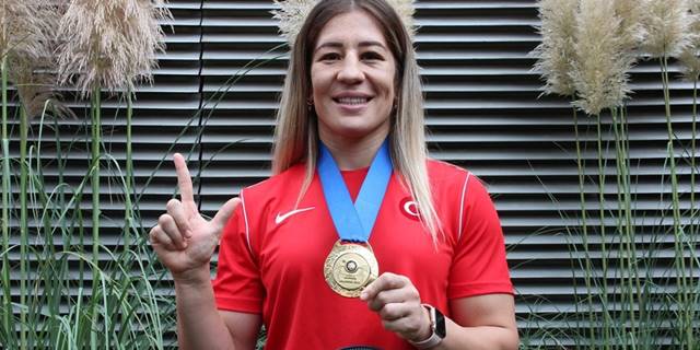 Milli güreşçi Yasemin Adar Yiğit, Dünya Kupası'nda mindere çıkacak