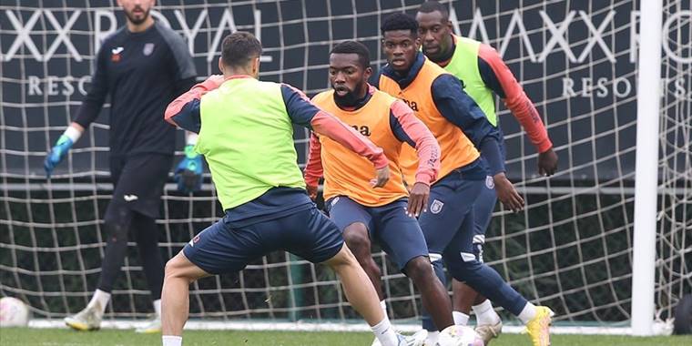 Medipol Başakşehir, hazırlıklarına devam ediyor