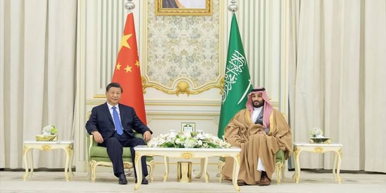 Suudi Arabistan ve Çin "kapsamlı stratejik ortaklık anlaşması" imzaladı