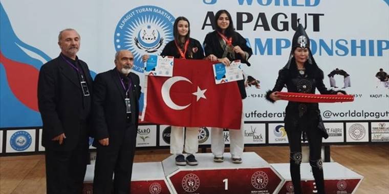 Nallıhan Bushido Spor Kulübü oyuncuları Bursa'dan 17 madalyayla döndü