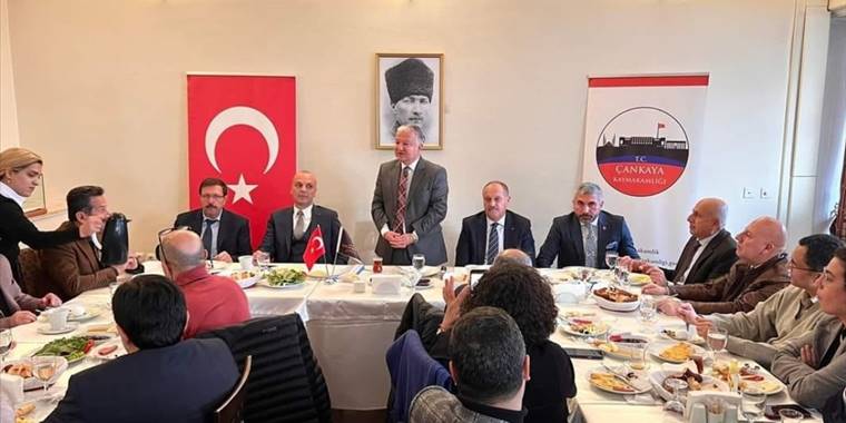 Çankaya Kaymakamı Murat Duru, Kızılay'daki iş merkezlerinin yöneticileriyle bir araya geldi