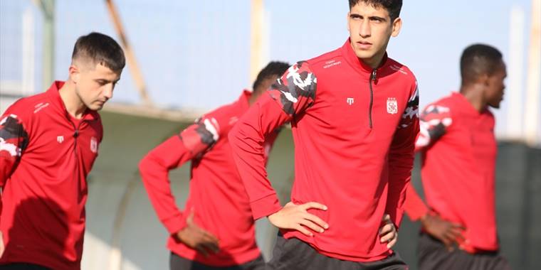 Sivasspor, Antalya kampındaki son antrenmanını yaptı