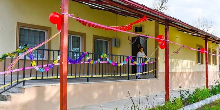 Samsun'da atıl haldeki eski okul binası köy yaşam merkezine dönüştürüldü