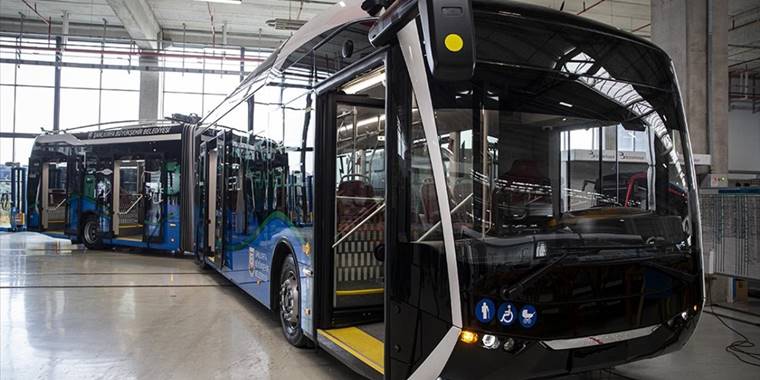 Türkiye'nin ilk yerli yüksek teknoloji bataryalı troleybüsü kullanıma hazır
