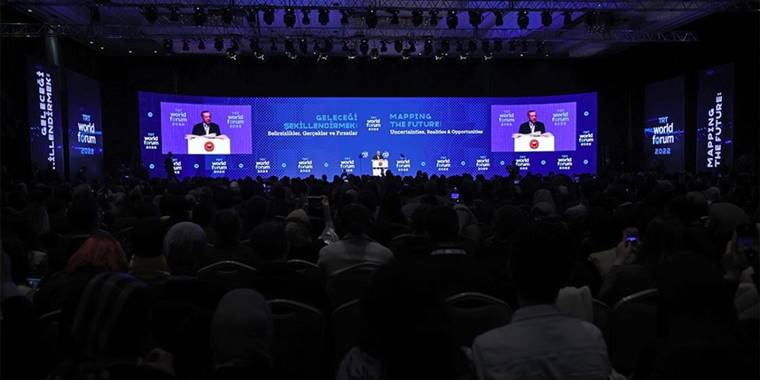 Uzmanlara göre "TRT World Forum 2022" küresel krizlere çözüm üretmeyi amaçlıyor