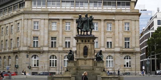 BBVA CEO'su Genç: Avrupa'da bankacılık sektörünün en büyük sorunu yüksek enflasyon