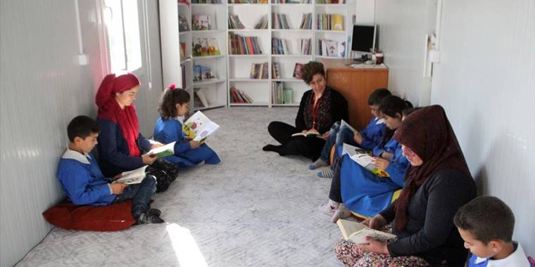 Anne ve çocukları aynı merkezde eğitim alıyor