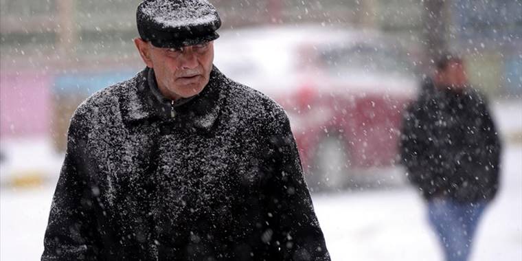 Doğu Anadolu'da kar ve soğuk hava etkili oldu