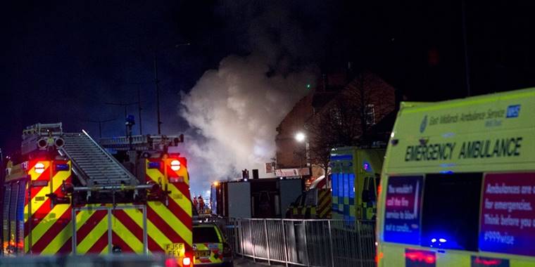 Jersey Adası'ndaki bir apartmanda meydana gelen patlamada ölenlerin sayısı 5'e çıktı