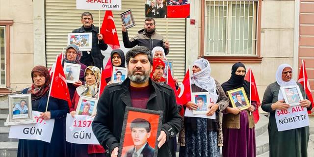 Diyarbakır annelerinin oturma eylemine bir aile daha katıldı