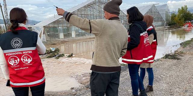 Aile ve Sosyal Hizmetler Bakanlığından Antalya'da selden etkilenenlere destek