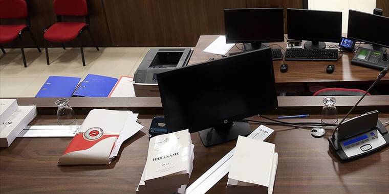 Konya'da barınakta köpeği eziyet ederek öldüren 2 görevliye 6'şar yıl hapis istemi